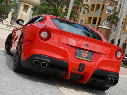 Used 2016 Ferrari F12 Berlinetta image 64