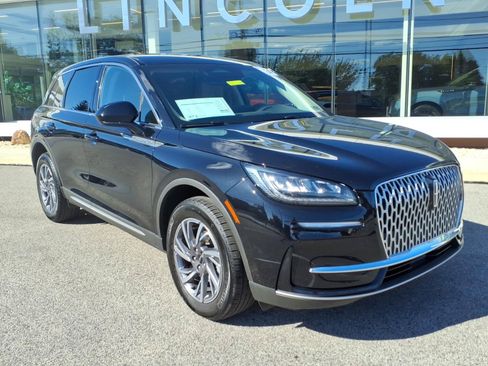 Certified 2024 Lincoln Corsair AWD image 1