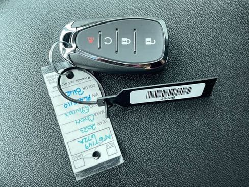 Certified 2023 Chevrolet Equinox LS w/ LS Convenience Package image 34