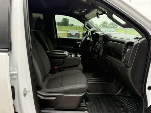 Used 2022 Chevrolet Silverado 2500 W/T w/ WT Convenience Package RWD image 8