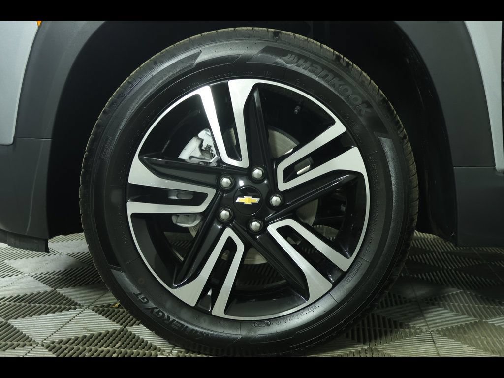 Certified 2026 Chevrolet TrailBlazer LT FWD image 10