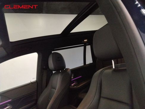 Used 2022 Mercedes-Benz GLS 450 4MATIC image 26