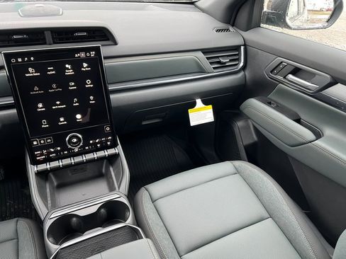 New 2026 GMC Terrain AT4 w/ Convenience Package III image 35