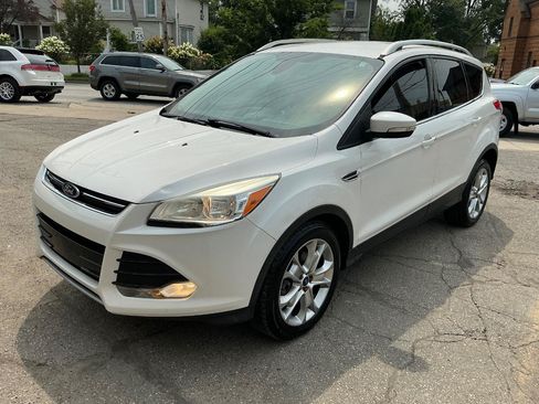Used 2014 Ford Escape Titanium FWD image 8