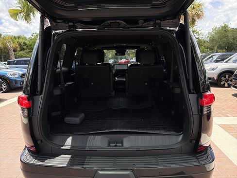 Used 2024 Lexus GX 550 w/ Cold Area Package AWD/4WD image 33