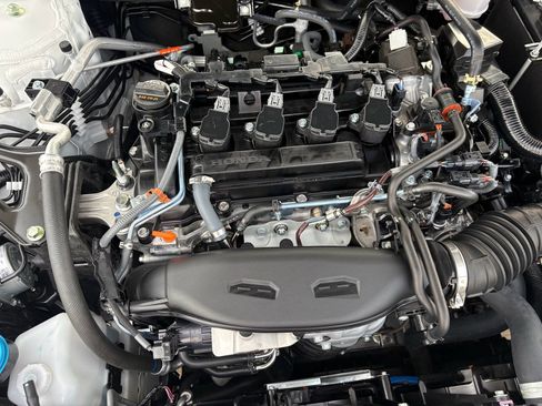 Certified 2025 Honda Accord SE image 27