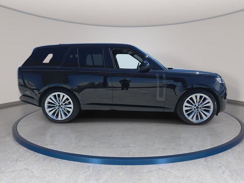 New 2026 Land Rover Range Rover SE AWD/4WD image 4