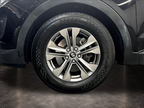 Used 2015 Hyundai Santa Fe Sport AWD/4WD image 34