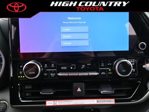 New 2026 Toyota Highlander Limited AWD/4WD image 16