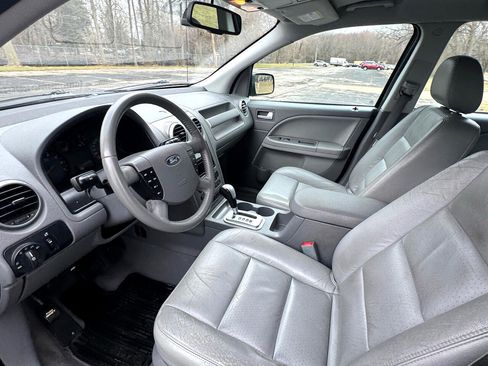 Used 2006 Ford Freestyle SEL image 23