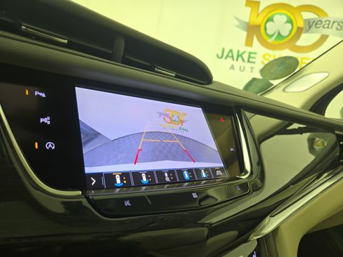 Certified 2020 Cadillac XT6 Premium Luxury AWD/4WD image 22