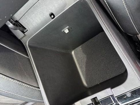 Used 2023 Jeep Grand Cherokee Altitude image 42