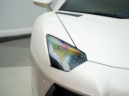Used 2013 Lamborghini Aventador LP 700-4 image 13
