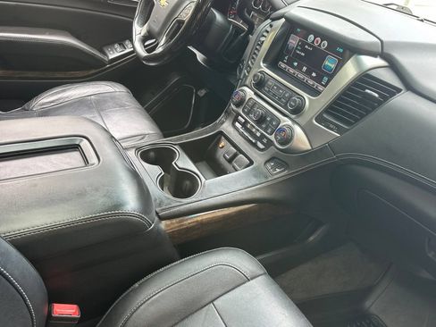 Used 2015 Chevrolet Tahoe LT RWD image 21