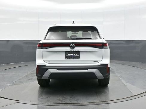 New 2026 Volkswagen Tiguan SE AWD/4WD image 6