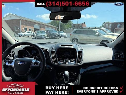 Used 2015 Ford Escape Titanium FWD image 12