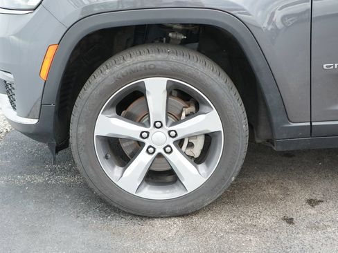 Used 2021 Jeep Grand Cherokee L Limited w/ Trailer Tow Group (B) AWD/4WD image 6