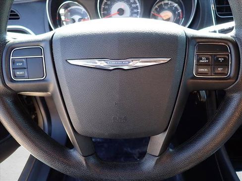 Used 2012 Chrysler 200 LX FWD image 12