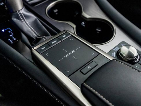 Used 2022 Lexus RX 450h F Sport image 40