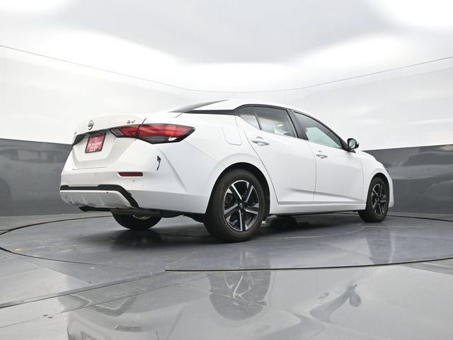 Used 2024 Nissan Sentra SV FWD image 37