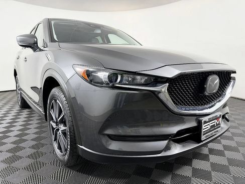 Used 2018 MAZDA CX-5 Touring w/ Preferred Equipment Package AWD/4WD image 5