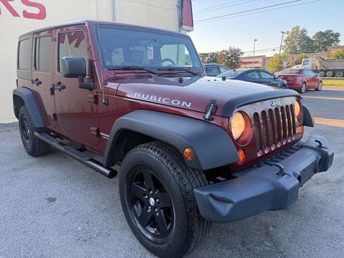 Used 2008 Jeep Wrangler Unlimited Rubicon w/ Dual Top Group image 9