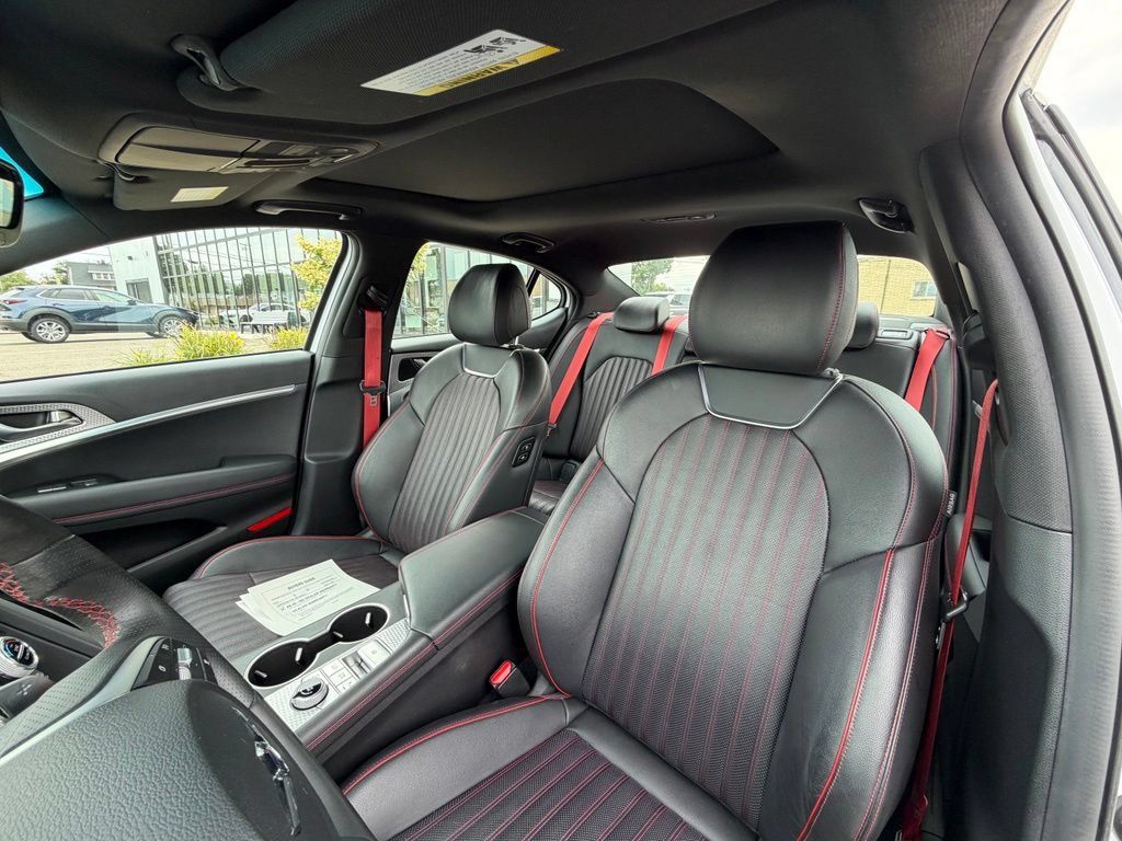 Used 2023 Genesis G70 2.0T w/ Sport Prestige Package AWD/4WD image 28