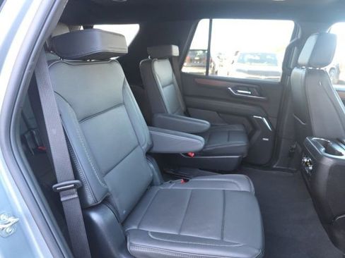 Used 2025 GMC Yukon Denali image 15