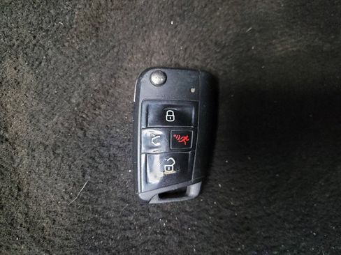 Used 2019 Volkswagen Jetta S FWD image 32