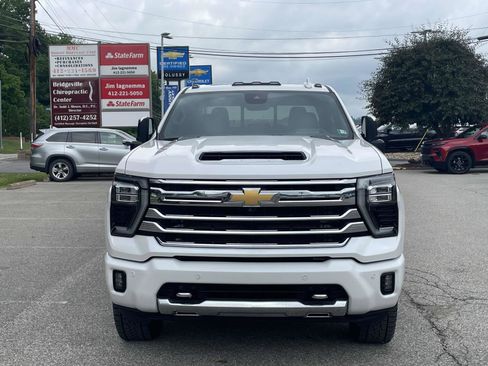 Certified 2024 Chevrolet Silverado 3500 High Country w/ High Country Premium Package AWD/4WD image 8