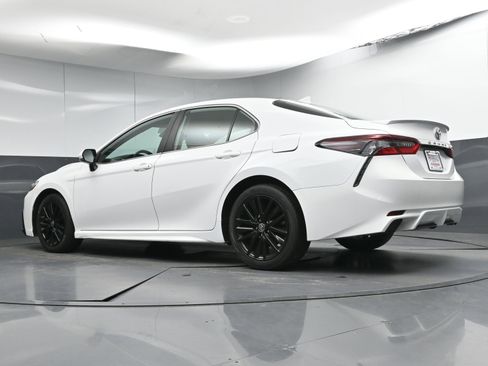 Certified 2024 Toyota Camry SE image 24