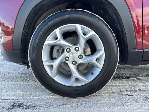 Used 2024 Chevrolet Trax LS w/ LS Convenience Package image 39