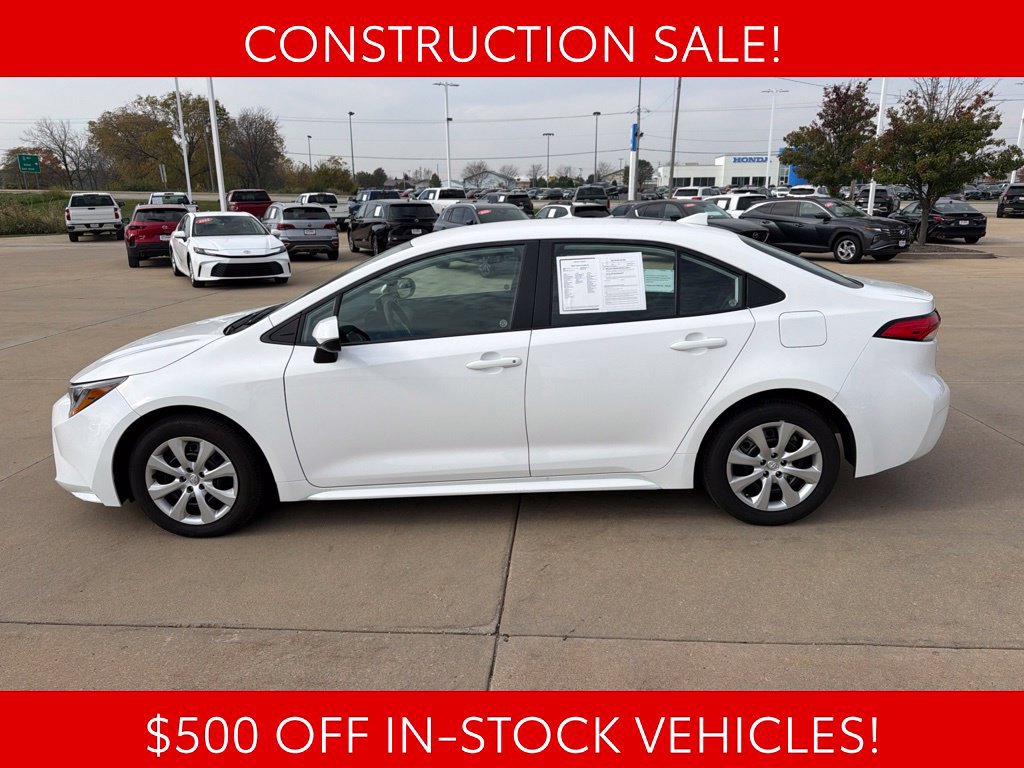 Used 2026 Toyota Corolla LE FWD image 8