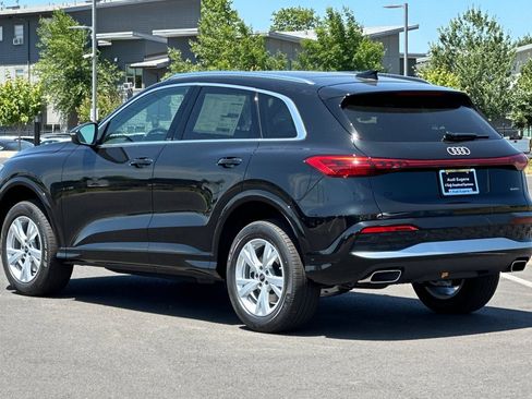 Used 2025 Audi Q5 Premium w/ Convenience Package AWD/4WD image 5