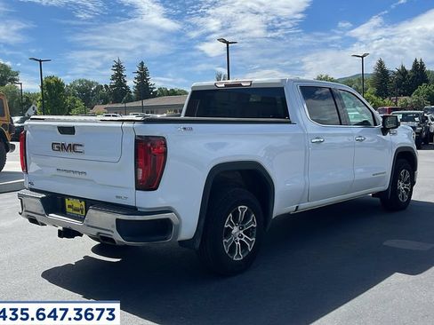 Used 2023 GMC Sierra 1500 SLT w/ SLT Convenience Package AWD/4WD image 3