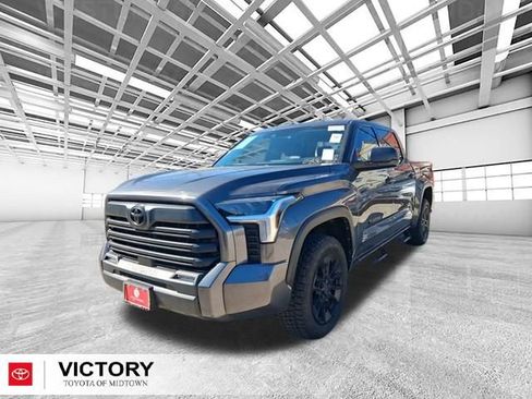 Used 2023 Toyota Tundra SR5 AWD/4WD image 8