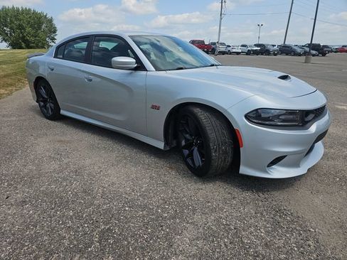 Used 2019 Dodge Charger Scat Pack w/ Navigation & Travel Group RWD image 7