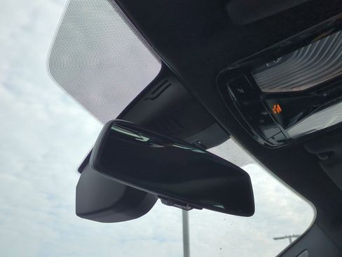 Used 2025 BMW M340i image 27