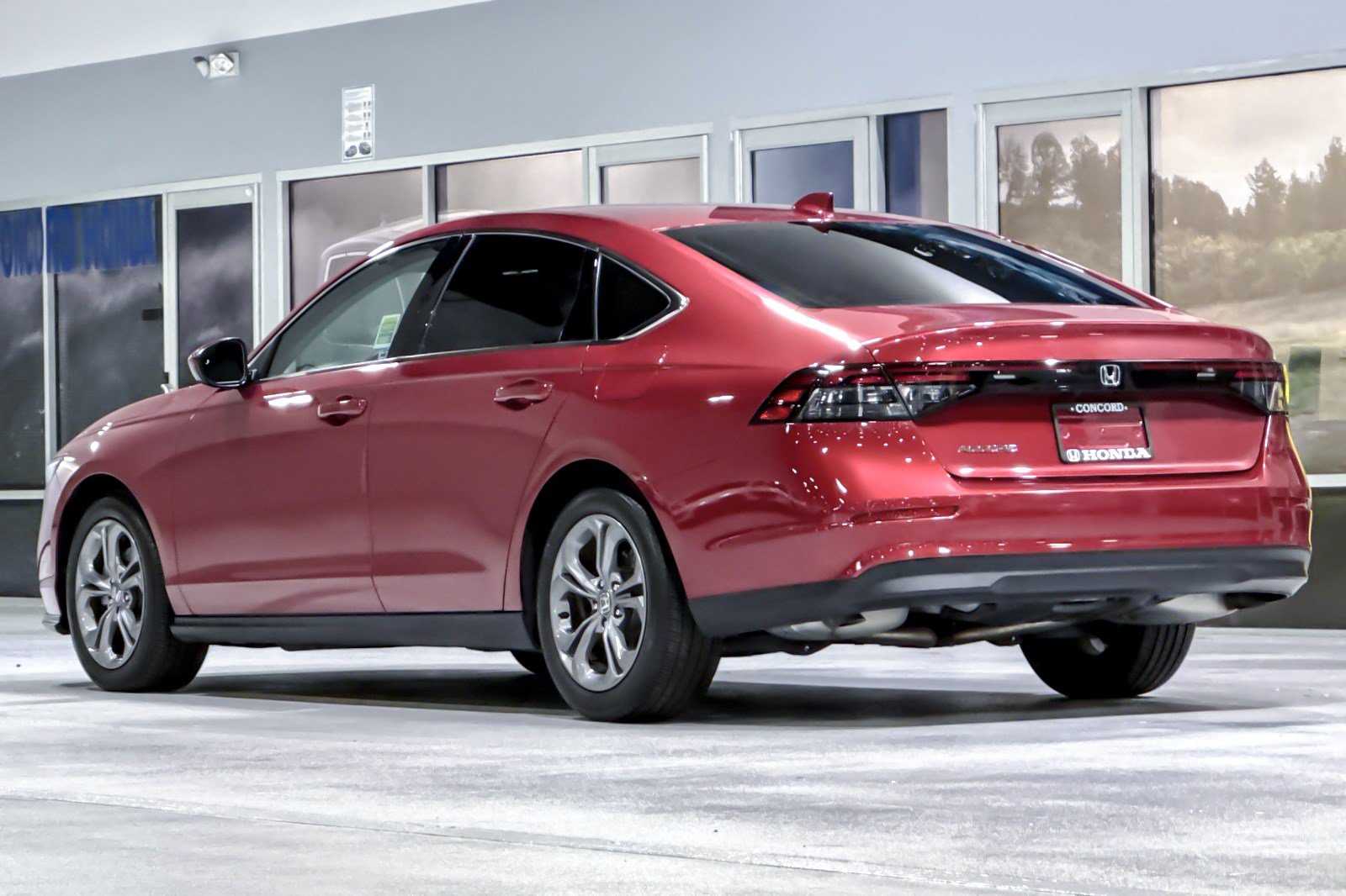 Used 2024 Honda Accord EX image 3