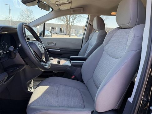 Certified 2024 Toyota Sienna LE image 24