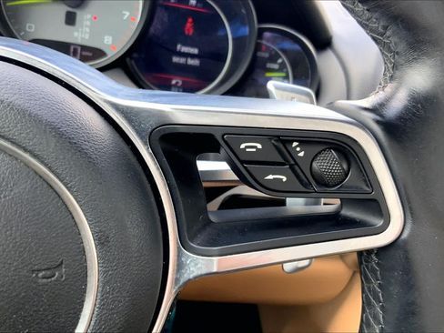 Used 2018 Porsche Cayenne S AWD/4WD image 24