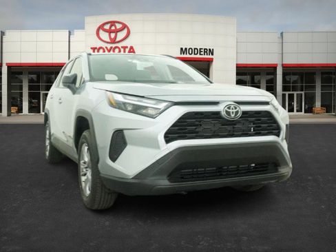 New 2025 Toyota RAV4 LE image 31