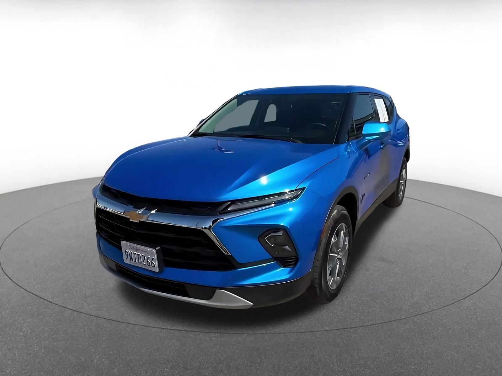 Used 2026 Chevrolet Blazer LT FWD image 6