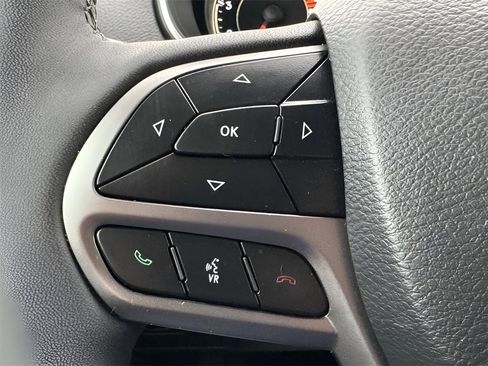 Used 2022 Jeep Cherokee Latitude Lux image 18