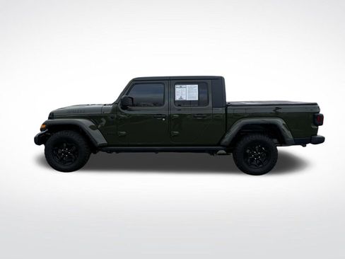 Used 2021 Jeep Gladiator Sport image 5