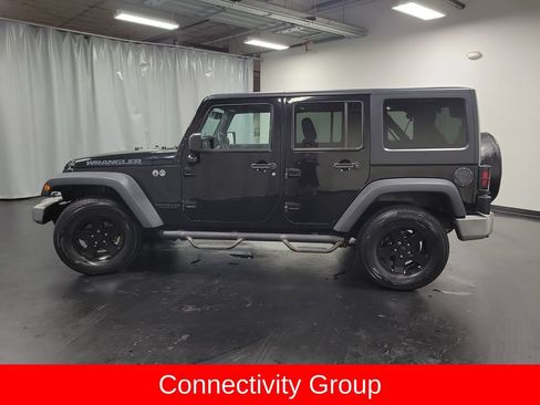 Used 2017 Jeep Wrangler Unlimited Sport AWD/4WD image 6