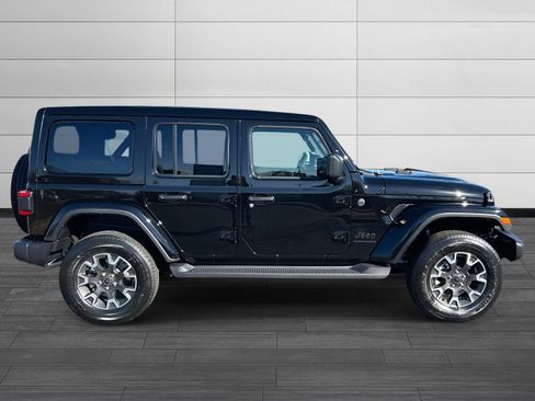 New 2025 Jeep Wrangler Unlimited Sahara w/ Safety Group AWD/4WD image 3