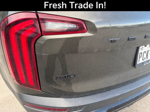 Used 2021 Kia Telluride SX w/ SX Prestige Package AWD/4WD image 10