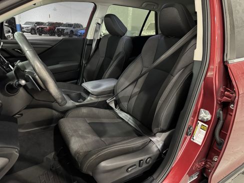 Used 2023 Subaru Outback Premium image 24