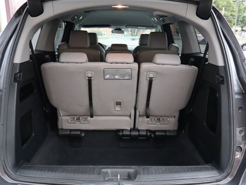 Used 2022 Honda Odyssey EX image 4